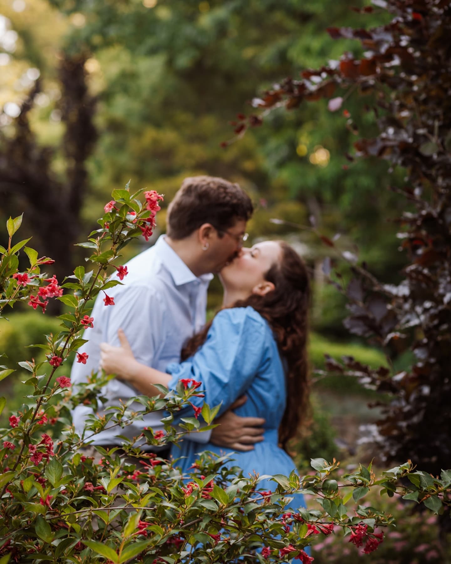 Emily & Brian ✨️
I can't wait to see them this friday for their big day !
•
#engagementshoot #engagementpictures #engagementphotographer #weddingphotography #ohioareaphotographer #daytonphotographer #picoftheday #theknotpro #love #gettingmarriedin2025