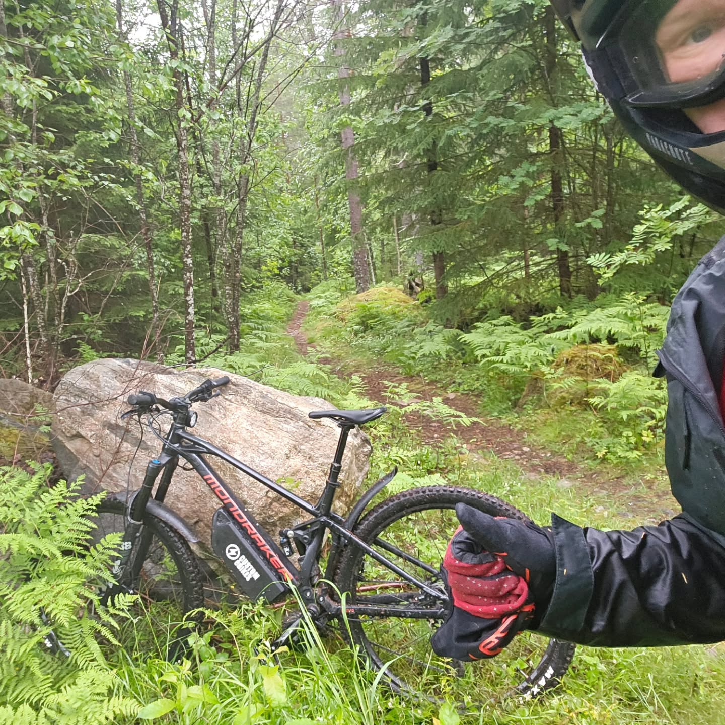 Sommerferie! Vi er ute på litt stier å bikeparks i 2uker.
Butikken er midlertidlig stengt til 7juli.
Trenger du noe deler I Juli og August er vi åpnet resten av sommeren.
Ønsker alle en god sommer 🤩