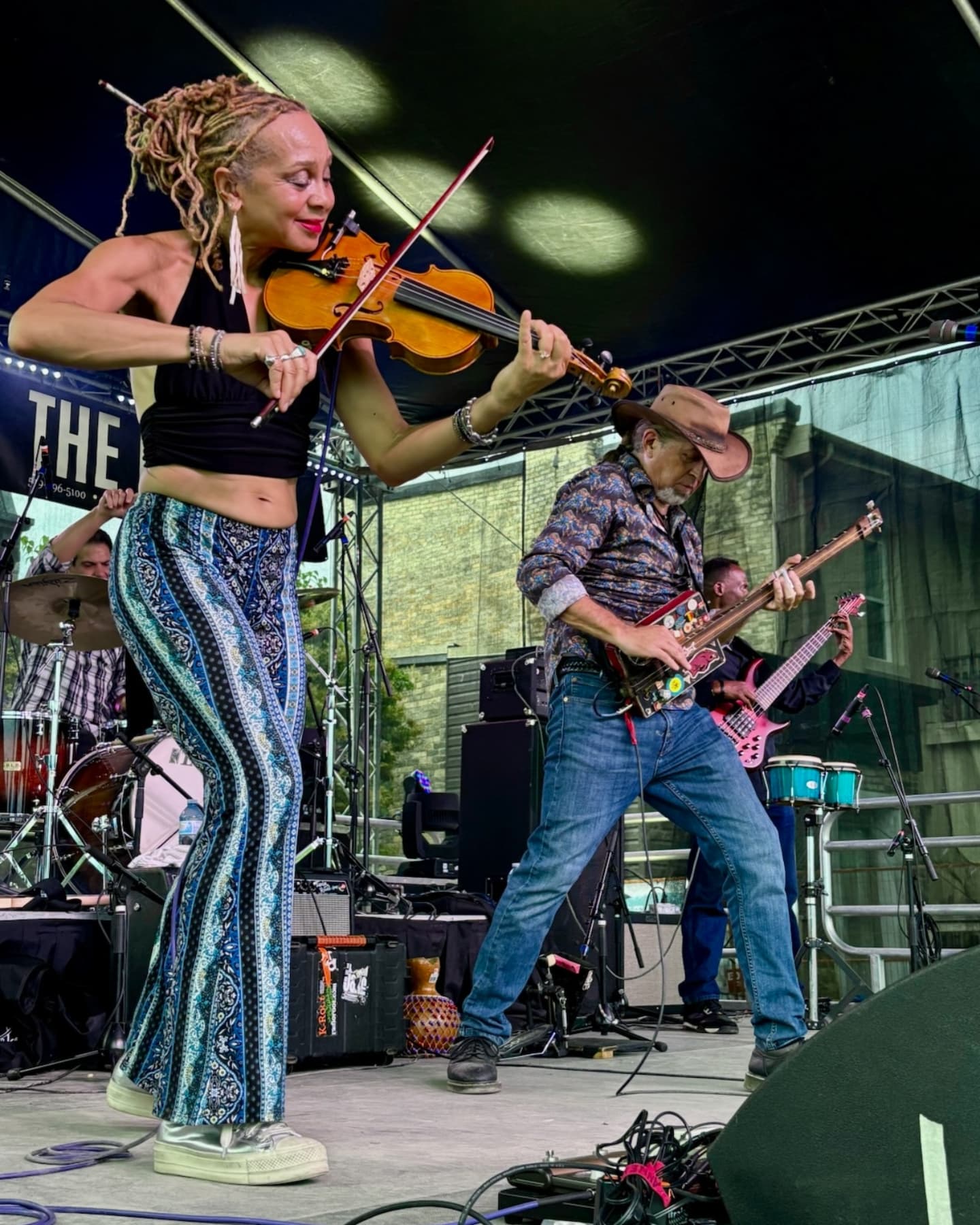 Fan favourites from last year, JP Soares & Anne Harris are back!