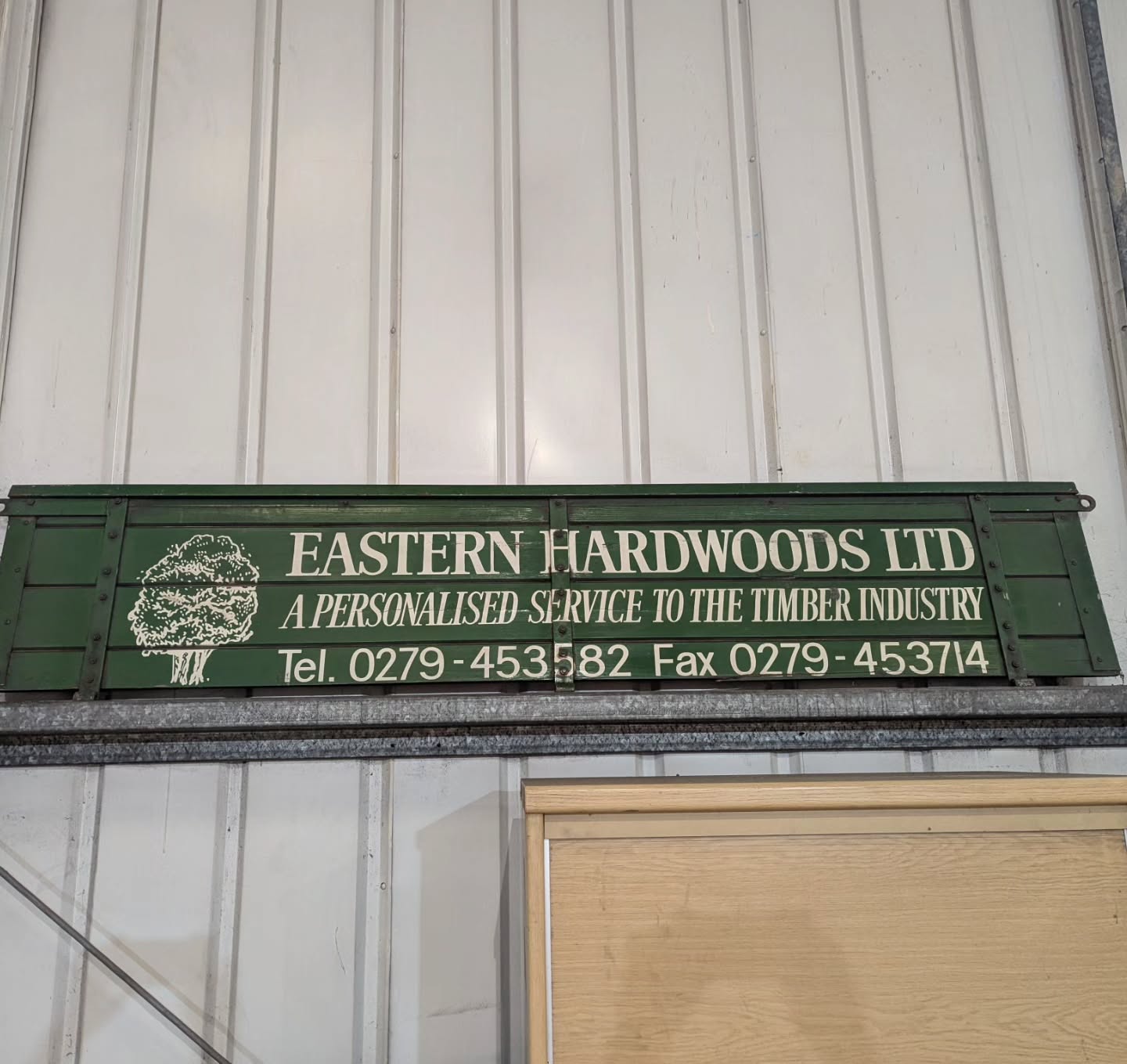 A real throwback, the tailgate from our very first lorry from the early '90s, proudly showing off our old logo and an original ‘02’ phone number. Back then it was all roping, sheeting, and dolly knots, not like the curtain siders and forklifts of today! A lot has changed, but our commitment to quality timber and service is still going strong.
#Throwback #CompanyHistory #SinceThe90s #TimberTradition #FirstLorry #Craftsmanship #RopingAndSheeting #OldSchoolTransport #FSCcertified