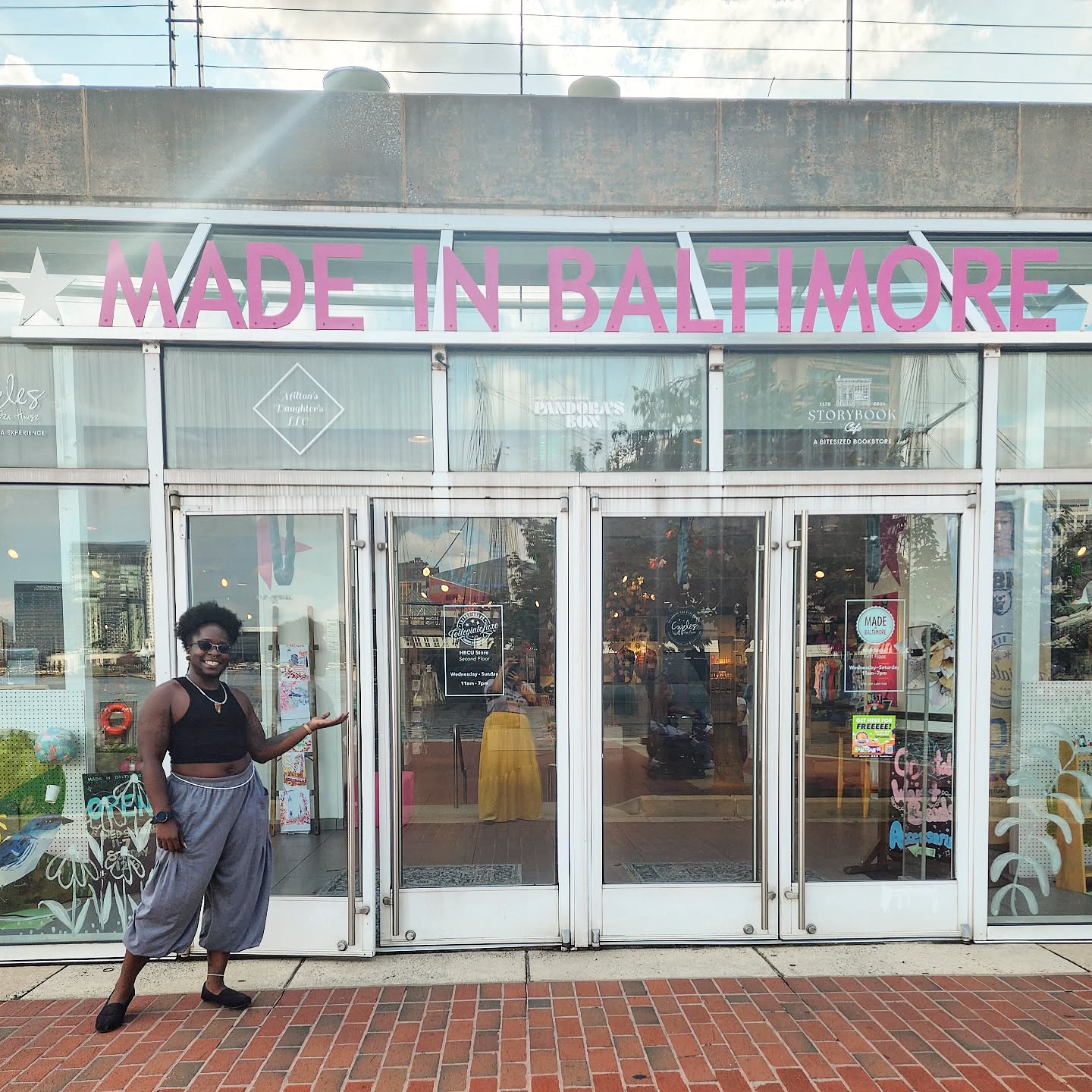 The word is officially out!! 🚨
WE LIT is in their first store! 😲
We are officially in our first store at Made In Baltimore Shop in the Inner Harbor!
I am beyond excited, and proud of the work we've put in over the years.
This is 1 of many more stores you'll see us in.
Come support and check us out!
(We are at this location until Sept!)
We may soon be in a store near you! 😉
#madeinbaltimore #transownedbusiness
