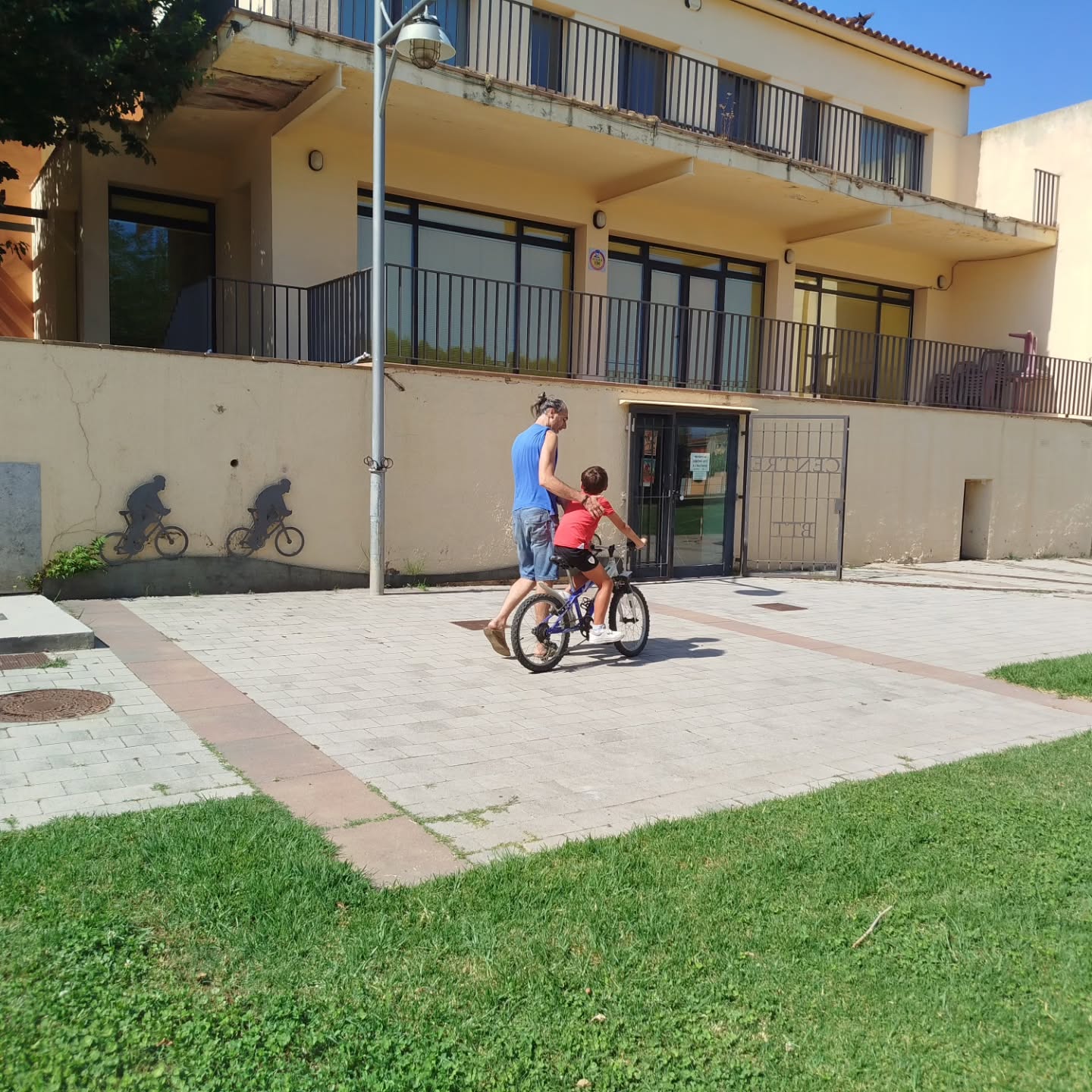 I seguim amb les activitats d'estiu: BTTEA @centrebtt_baixemporda @dsocialscat