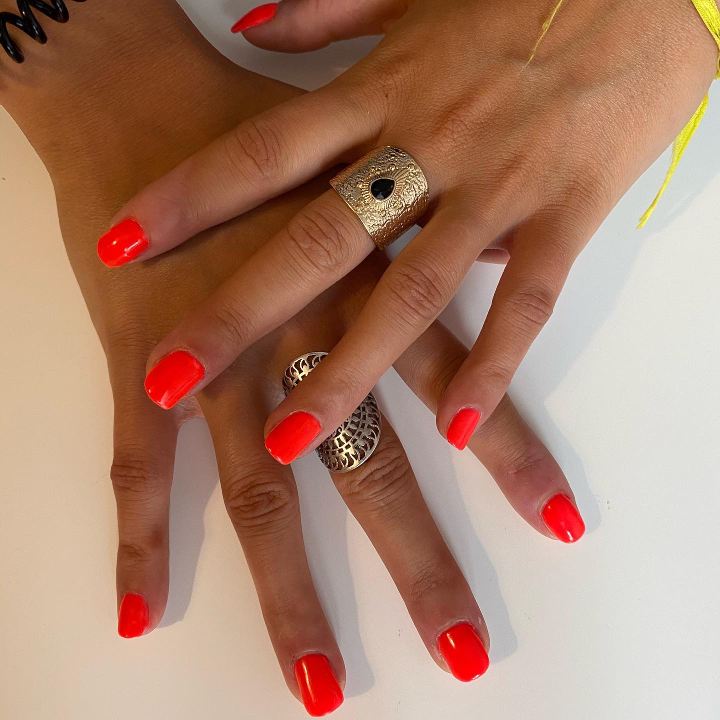 C est la couleur que tout le monde veut 😍😊💅#sanebeaute#semi permanent