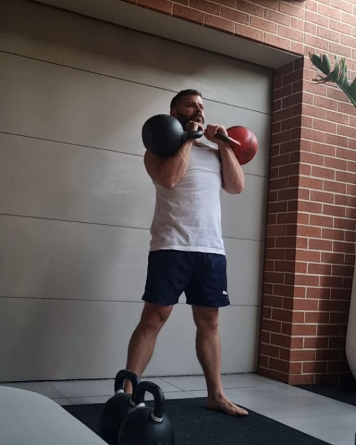 08/02/23
~5:30am
Pullups - BW + 24kg x 9 x 2
~8:50am
Dble C&P - 32/36kg x 10 x 2 - EMOM
Dble FSQ - 40/40kg x 5,5,4,4,3 - E3M
Total Time - 53 minutes
Daily Skips - 400/400/500/400/300