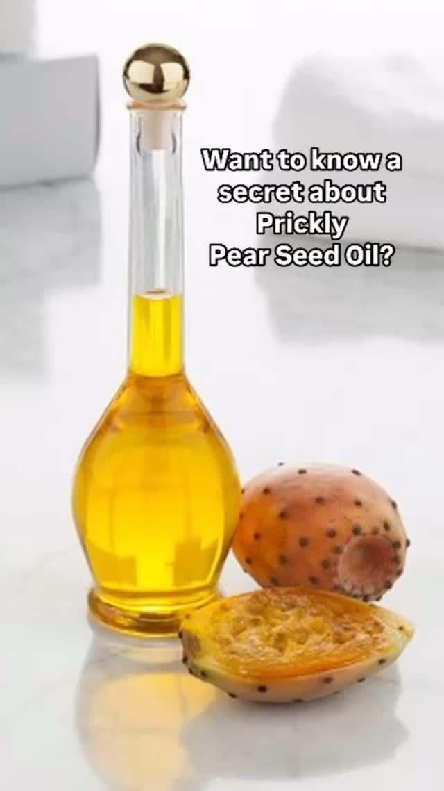 It helps combat aging by boosting cell renewal for younger firmer skin.
Penetrating deeply to moisturize, nourish, and hydrate the skin, leaving it feeling supple and revitalized.
Harness the power of nature for your skin
#smallbatchskincare #smallbatchsoap #handmade #besodaring #beso #coldpressedoils