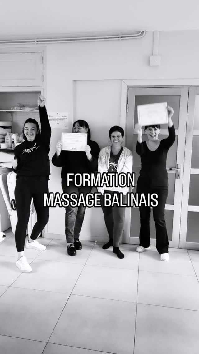 ✨🎓 Félicitations à mes incroyables élèves pour leur certification en Massage Balinais ! 🎓✨
Je suis tellement fière de vous ! Vous avez maîtrisé les techniques d'un massage ancestral aux multiples bienfaits : il harmonise le corps et l’esprit, réduit le stress, apaise les tensions musculaires, revitalise profondément, et est un super drainant pour éliminer les toxines et relancer la circulation. Un véritable voyage sensoriel qui laisse une empreinte durable de bien-être.
💆♀️💫 Envie de vous former à cette pratique exotique et enrichissante ? Rejoignez notre prochaine session de formation et plongez dans l’univers fascinant du bien-être Balinais. 🌴✨
📆 Inscrivez-vous dès maintenant pour transformer votre passion en un savoir-faire unique. Les places sont limitées !
DM ou lien en bio pour plus d’infos. 🙌
#MassageBalinais #FormationMassage #BienEtre #MassageDrainant #Relaxation #Certification #MassageTherapy #Wellness #FormationBienEtre #PraticienMassage #DrainageLymphatique #VoyageSensoriel #MassageHolistique #TechniquesDeMassage #Apprentissage #AutoSoins #ÉquilibreCorpsEsprit #MassageExotique #MassageProfessionnel #BienfaitsMassage