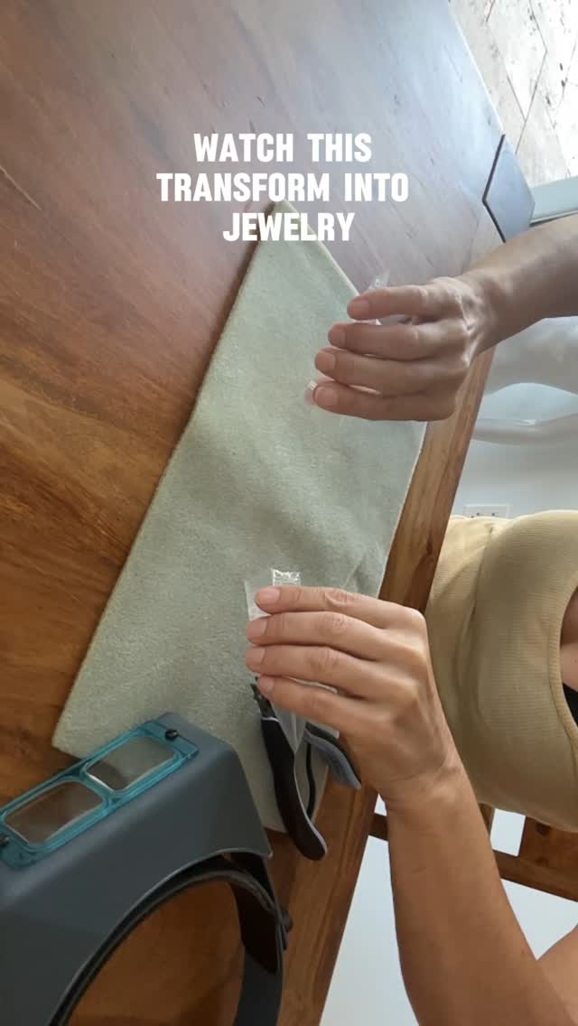 Obsessed is an understatement! 😍 These handmade bracelets and my go-to necklace are giving all the vibes! ✨ Perfectly crafted for those who love unique style and artisanal details. ❤️ Can't wait to share more of these beauties with you all! Stay tuned for more handcrafted goodness!
#JewelryLovers #JewelryAddict #HandmadeJewelry #necklacelover #braceletstack #fashioninspo #jewelryoftheday #InstaStyle