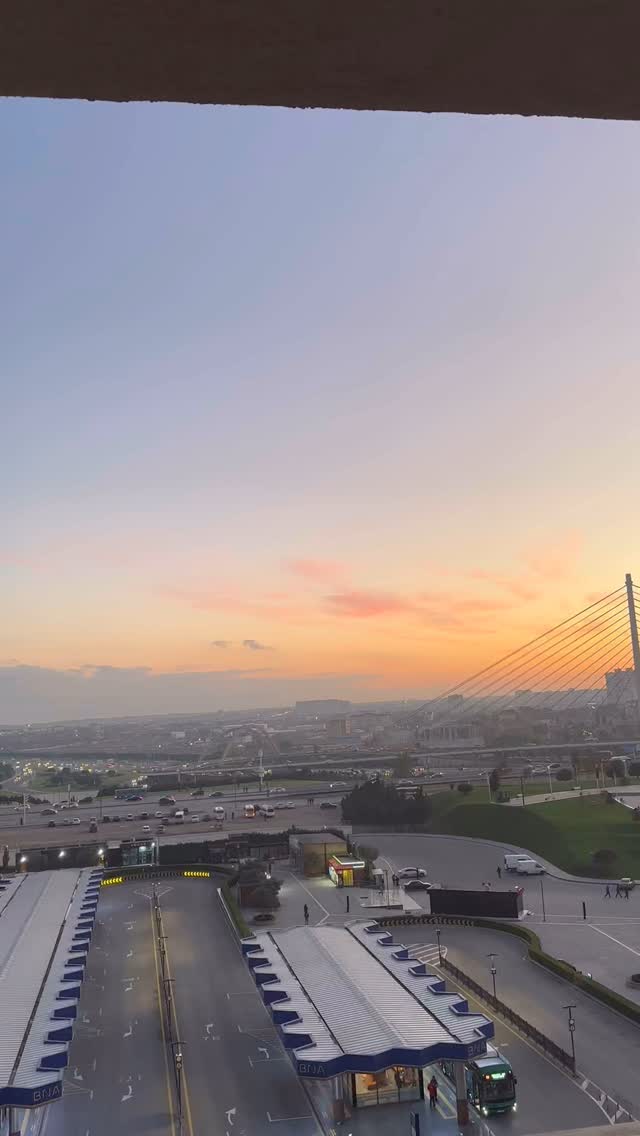 Week 1 of #COP29 is done โ
Itโs been an intense two weeks in Baku for the #YouthNegotiatorsAcademy as we delivered a 3 day in person training for our CYNP cohort AND took on #COP29 ๐ณ๐ค
Our time in Baku has been rewarding, thrilling, tiring & everything in between. ๐ซ
Weโre incredibly proud of each and every one of the young negotiators who are here with us and canโt wait to see what week 2 brings! Hereโs to another week of collectively fighting for climate justice ๐โค๏ธ
@unclimatechange @cop29_azerbaijan #youthnegotiators #cop29 #cop29azerbaijan