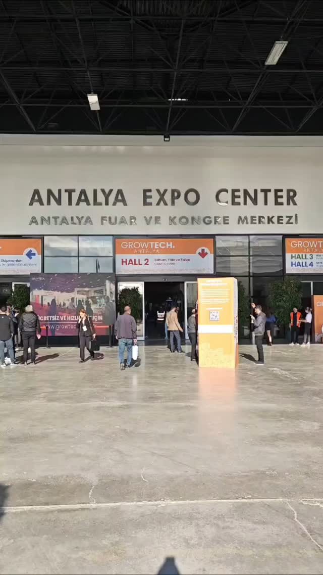 Spectbee olarak Growtech 2024 Antalya Fuarı'nda yerimizi aldık ve sizleri de stantımıza davet ediyoruz!
📍 Stant Numaramız: 1-A138
Fuar alanındaki konumumuz için hızlandırılmış rota videosuyla stantımızı bulmanız artık çok kolay!
Doğa dostu, verimli ve yenilikçi çözümlerimizi yerinde görmek için mutlaka uğrayın. Gelin, tarımın geleceğini birlikte aydınlatalım!
🎥 Videomuzu izleyin ve ziyaret planınızı yapmayı unutmayın!
As Spectbee, we have taken our place at the Growtech 2024 Antalya Fair, and we invite you to visit our booth!
📍 Booth Number: 1-A138
Finding our booth in the fair area is now very easy with our accelerated route video!
Don’t miss the opportunity to see our eco-friendly, efficient, and innovative solutions in person. Come and let’s illuminate the future of agriculture together!
🎥 Watch our video and don’t forget to plan your visit!