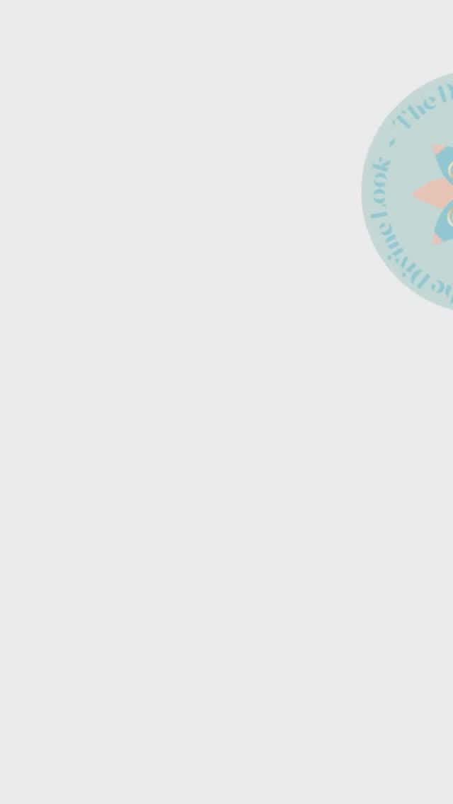 Embrace the Art of Sisterlocks with The Divine Look 💫 Where Knowledge Meets Skill in Lock Care. #SuperiorSisterlocks #LockCareMasters #TheDivineDifference