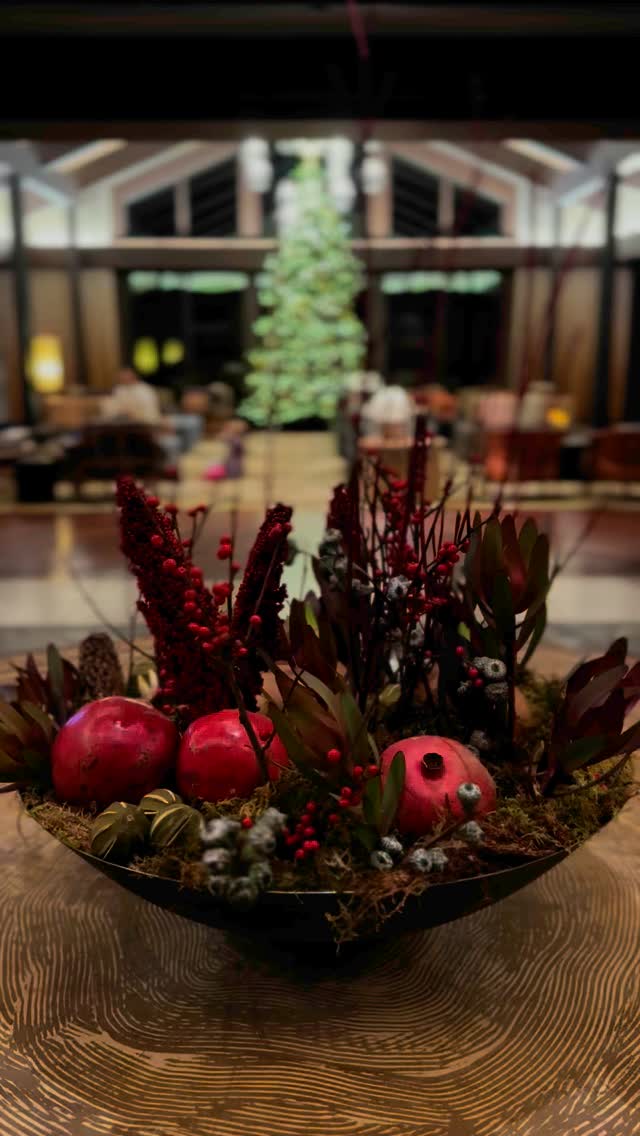 Come to Suncadia Lodge to see the impact of living decor 💃 I love plants.