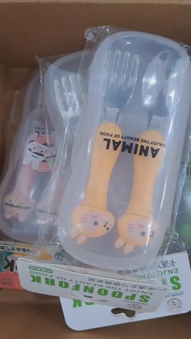 The best most hygienic way to send fork spoon sets in your child’s lunch bag or take when you travel !!!!!