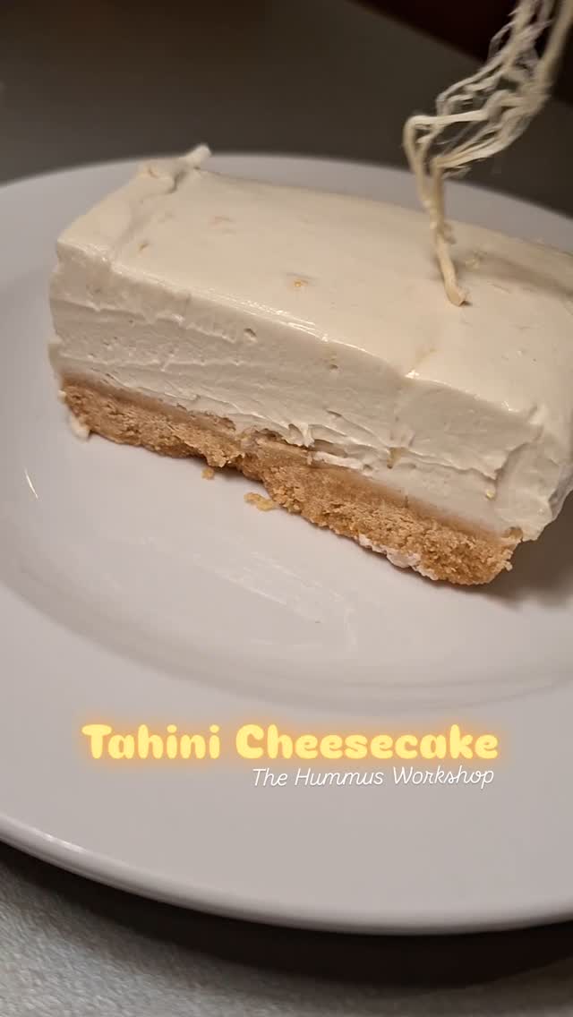 Tahini Cheesecake 🤩
thehummusworkshop#hummus#homemadehummus#cheakpeas#vienna #wien #viennafood #viennarestaurant #viennanow #viennaeats #viennafoodie #foodie #food #foodporn#vegan