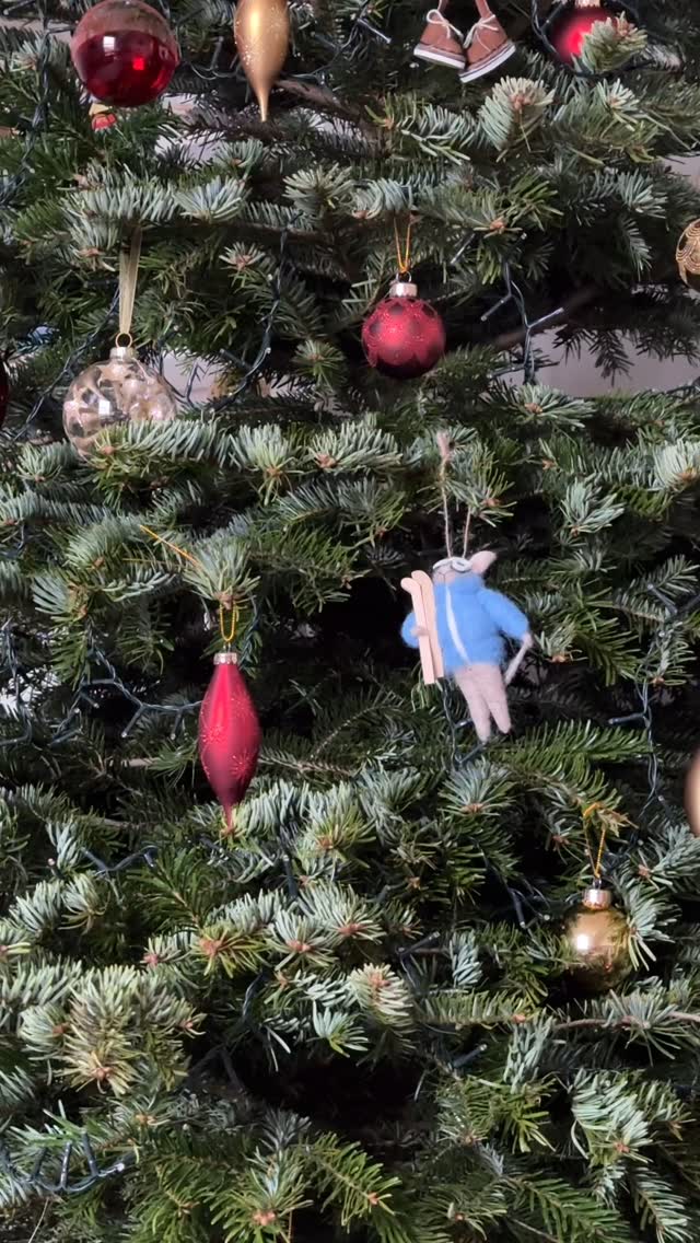 A special Christmas gift 🎄
Big discounts, new products and a special collaboration.
Simply sign up to my newsletter using link in bio, to receive this year’s Christmas specials (including 50% off originals)❤️🎄
(*please note: Christmas specials will only be available first week of Dec)
#christmasartsale #specialchristmasgift #specialchristmasoffer