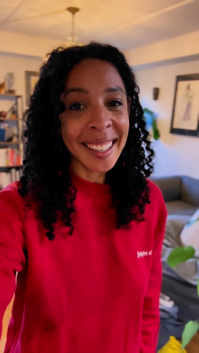 Thank you to everyone who’s donated to @musicforliberia’s end-of-year fundraiser! Can we make it to $1k to support music teachers in Liberia?💜 #music4LIB #givingtuesday
•
•
•
#nonprofit #nonprofitorganization #nonprofitlife #inspiration #musician #musiciansofinstagram #musiceducation #liberia #LIB #pianist #instagood #classicalbuzz #supportteachers