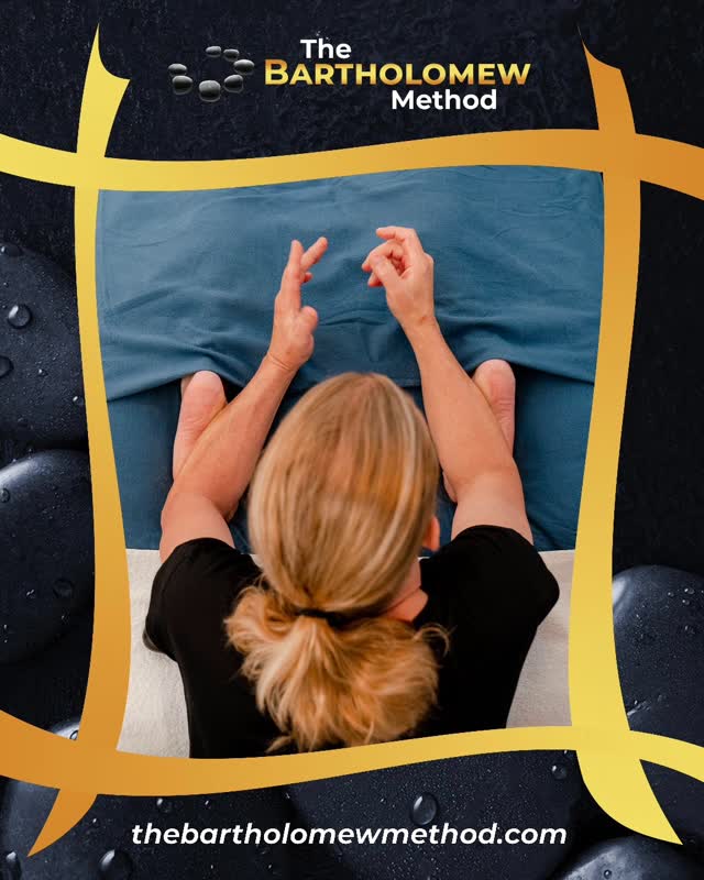 Reflexology is feet hands and ears...
Quintessential part of The Method
What's going on in your body?
#thebartholomewmethod #holistichealing #wellness #herbalheattherapy #painrelief #holisticbodytherapy #xmas