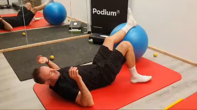 Retraining the peroneal / hamstring combined function in the foothold for rock climbing (post tendinopathy)