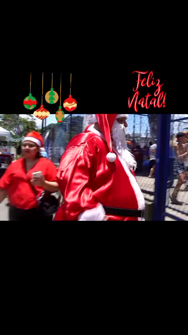 Feliz Natal e um próspero Ano Novo, com muita saúde, paz e prosperidade.