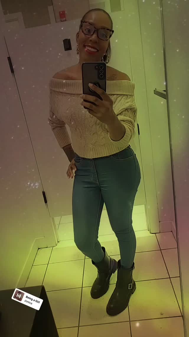 Be your own kind of BEAUTIFUL 🌹
#beyoutiful #beyou #beyourself