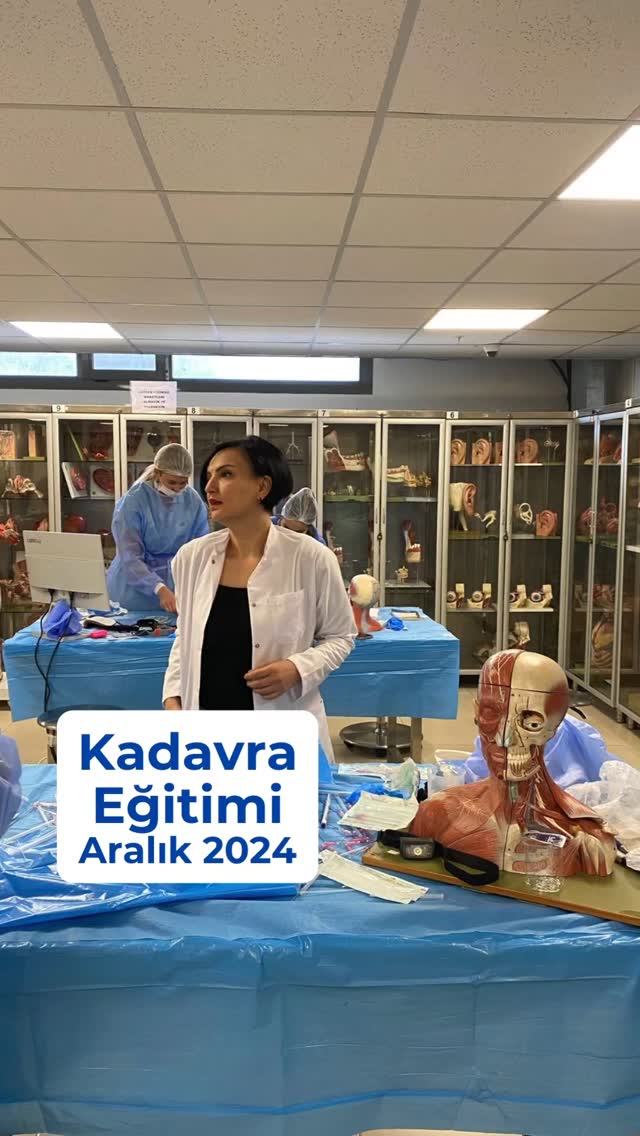 Kapsamlı kadavra eğitim programları ile doktorlara ve tıp öğrencilerine pratik cerrahi deneyim kazanma fırsatı💫
✔️ Yüksek kaliteli kadavra,
✔️ Master hocalar eşliğinde tıbbi bilgiyi zenginleştiren özelleştirilmiş kurslar,
✔️ Cerrahi becerilerin gelişmesini sağlayan pratik çalışma atölyeleri.
#kadavra #cadavertraining