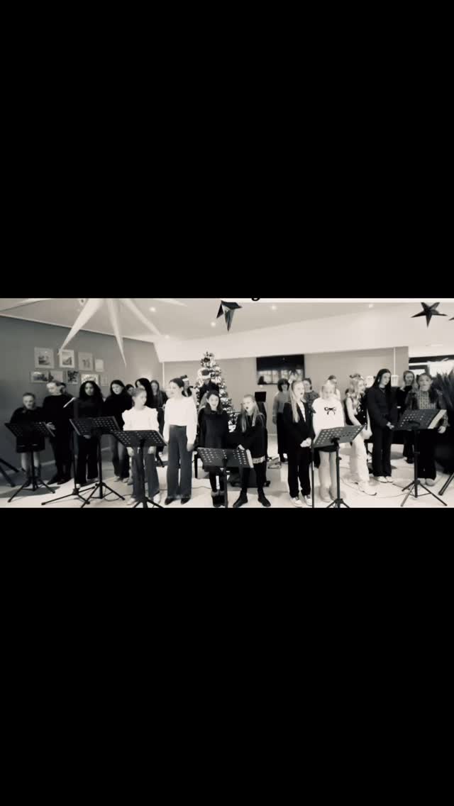 #zingenvoormensenmetdementie #MerryXmas! #kerstgedachte #skyfullofstars #dezingstudio