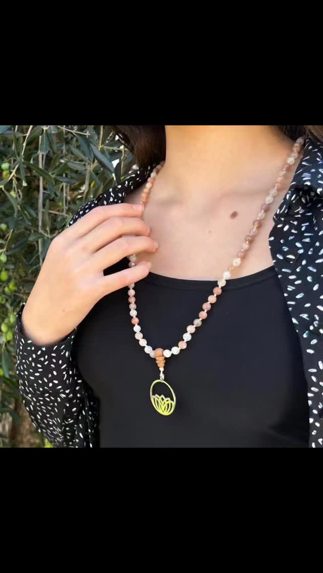 Rdv tout le week-end à Cannes pour découvrir mes créations et velles de nombreux créateurs passionnés !
@cecocrea
@republiquedesartscannes
@garecroisette