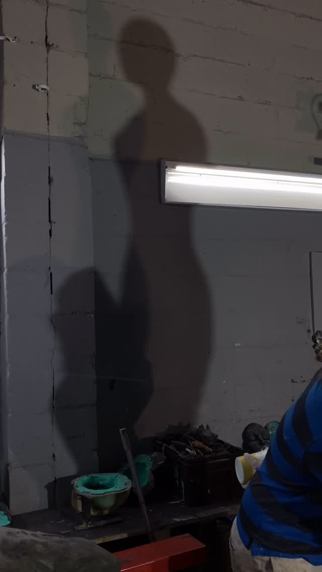 Putting the finishing touches on the mold for a client commission. Stay tuned for the big reveal!
#sculpture #commission #resinsculpture