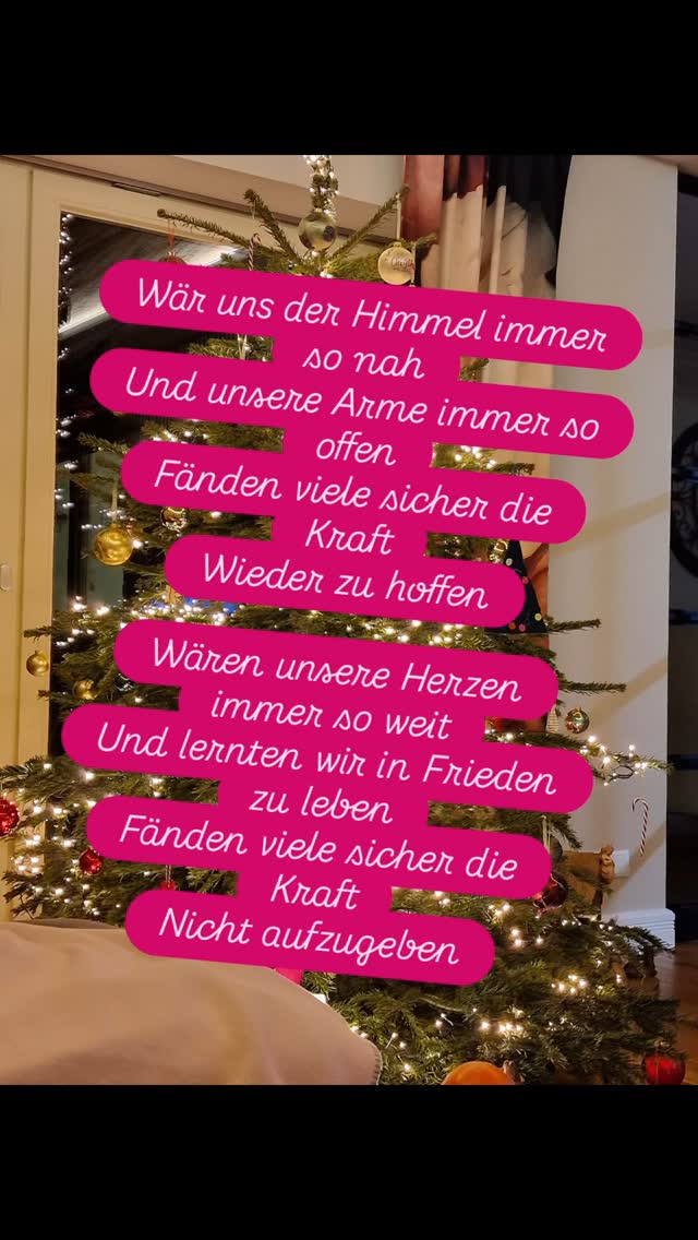 DANKESCHÖN 🙏🏻
Frohe Weihnachten 🎄🫶🏼🎄
Das Gedicht berührt mich daher möchte ich es mir dir teilen🫶🏼
Wenn es dich auch berührt teile es doch gerne mit jemandem an den du gerade denkst 🫂
#weihnachtsgrüße #weihnachstgedicht #gedicht #liebe #freude #dankeschön #weihnachten
