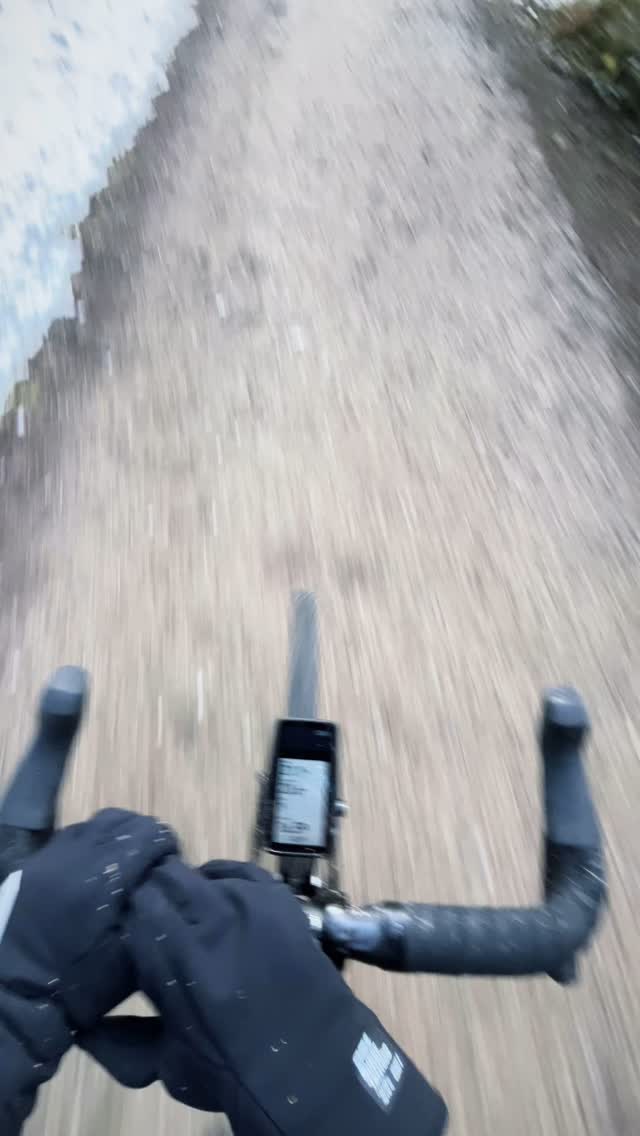 Off road and on Snow on my #pinarello Grevil 🤙. Can