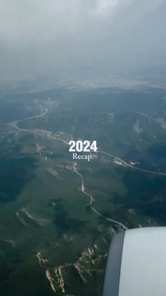 A year of growth, gratitude and endless Blessings
#DubaiLuxury #dubai #hijabirealtor #realestate #explore #explorepage #reels #reelsinstagram #2024 #2025