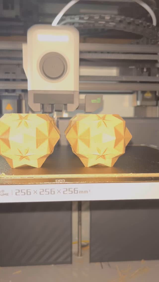 2️⃣0️⃣2️⃣4️⃣
Und schon wieder ist ein Jahr vorüber😮
Wir durften in den vergangenen 12 Monaten so einiges erleben und lernen, worüber wir sehr dankbar sind🙏
Wir wünschen Dir und Deinen Liebsten einen guten Rutsch sowie ein gesundes und erfolgreiches neues Jahr💚
#2024 #2025 #recap2024 #recap #jahresrückblick #silvester #bio #nachhaltigkeit #geschenkideen #geschenk #regional #rething #zweihnachtskugel