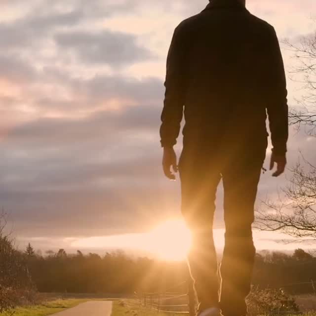 One day or 1,000 days into making positive changesโit all counts. What matters is that youโre on the path, showing up for yourself and making the choice to keep going.
Whether itโs fitness, nutrition, being alcohol-free, or just focusing on your health, every step forward is a win. Some days will challenge you, but those are the days that build real growth.
And hereโs the thingโyou donโt have to do it alone. Surround yourself with people who get it, whoโll cheer you on and keep you accountable.
Need support or just want to connect? Shoot me a DM or drop a ๐ฌ. Letโs keep moving forward together. If youโre all about creating the best version of you!
#PositiveChanges #SobahBrothas #CelebrateEveryStep #StrengthInNumbers #HealthAndWellness