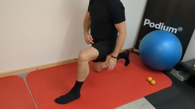 An example of one of the movements targeting restoration of pain free hip flexion during mid stage FAI (hip impingement) rehab