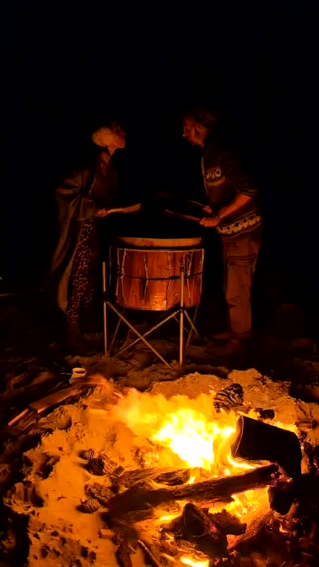 Wishing you all a very Happy 2025! I'm told it's going to be a really epic year of transformation on the planet... out with the old.. In WITH THE NEW!
BRING IT. It's time!
Lets go.
My intention for the year (hence the vid) - is to walk in balance between my masculine & my feminine... & from this place step into divine service. .. & to be led where I need to go... to be steered for what Im meant to DO! & in joyful alignment - to meet the right people to do beautiful work (& have loads of fun)
I wish for Empowerment for ALL of us.
I wish for release from the matrix for ALL of us.
I wish for Peace & Joy for all of us.
May it be so.
Aho
thanks for hearing me.
Hope you're all feeling the positive charge of this new year...
Pretty happy to let 2024 go. What a stinker!
Phew.
Big love
#newearthnow #newearth #newparadigmliving #empowerment #divineunion #hierosgamos #WALKINGinBALANCE