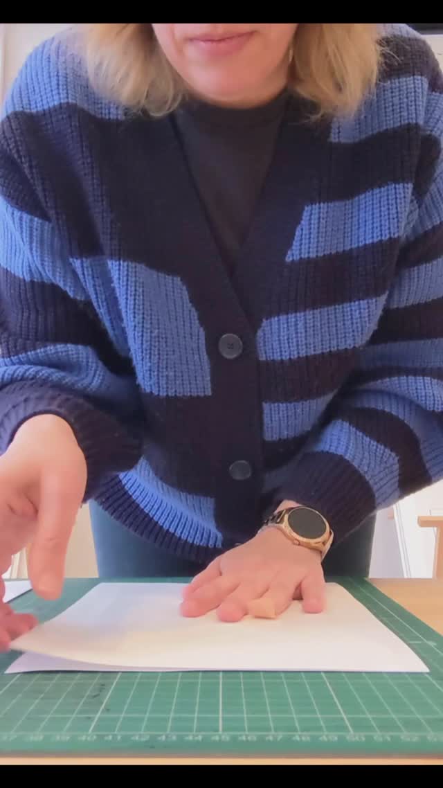 New print inspired by Selkies, a mythical being with the ability to shape-shift between human and seal form.
.
.
.
#Selkie #OceanInspired #ArtMagic #MysticalDesign #EmbraceTheWild" #mythicalcreature #folklore #handprintedart #printreveal #oceaninspiredart #originalprints #sealifeart