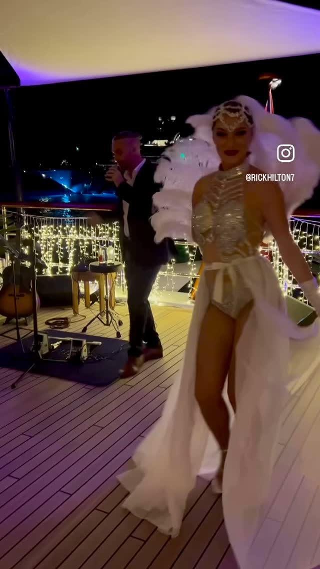 Saint Barth NYE’s are like no other!
•
•
•
#franksinatra #crooner #dancinggirl #livemusic #yacht #saintbarthélemy #saintbartelemy #saintbarth #stbarts
