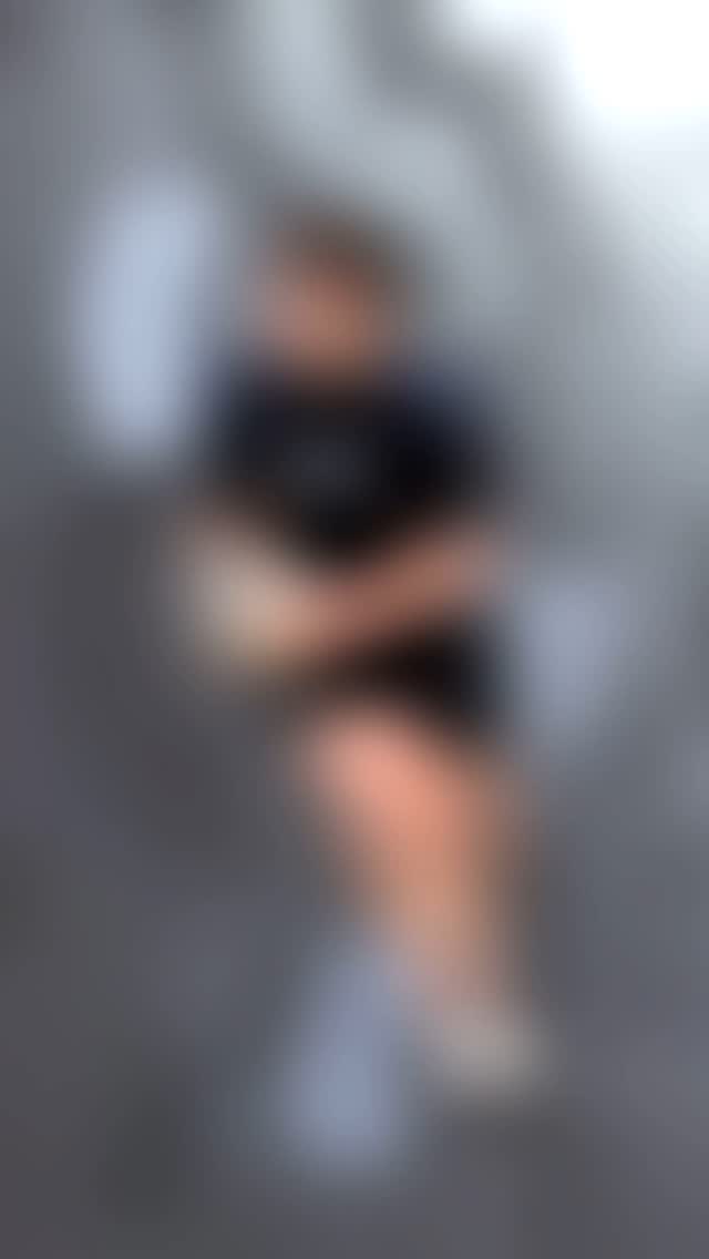 RMRA kit drop….
#eatsleeprugby #rugbyinalberta #rugbykit #newkitwhodis #rugbyacademy #wintertraining #rugby #bam