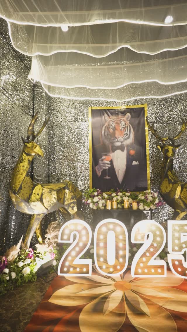 That was fun!
Grateful for all guests, friends, and family who brought in the New Year with us.
Looking forward to sharing more good times in 2025
Surya Kaiser Palace
Reservation 8853002353
#solbar #solvns #solhavelibar #solhaveli #solvaranasi #suryavns #suryakaiserpalace #varanasibars #igreach #explore #feed #igtrends