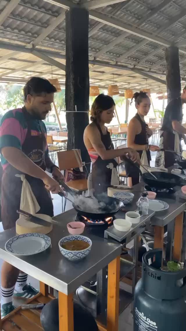 Thai food isn’t just about satisfying hunger—it’s a celebration of our culture, history, and the vibrant flavors that make every dish special. A true taste of Thailand, crafted with love and tradition. 🇹🇭✨
#ThaiCuisine #CulturalHeritage#cooking #cookingvideo #thaifood #thailand #chiangmai