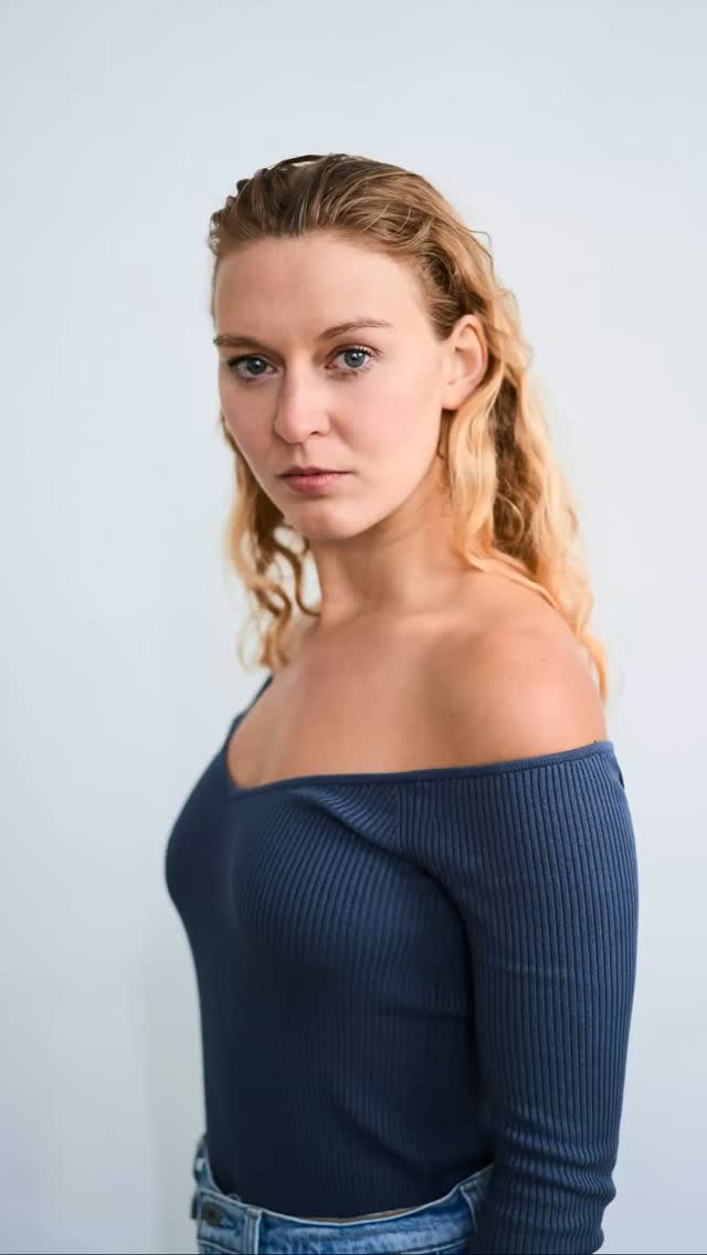 Shooting Termine jetzt buchbar
ab April 2025.
#schauspielfotografie