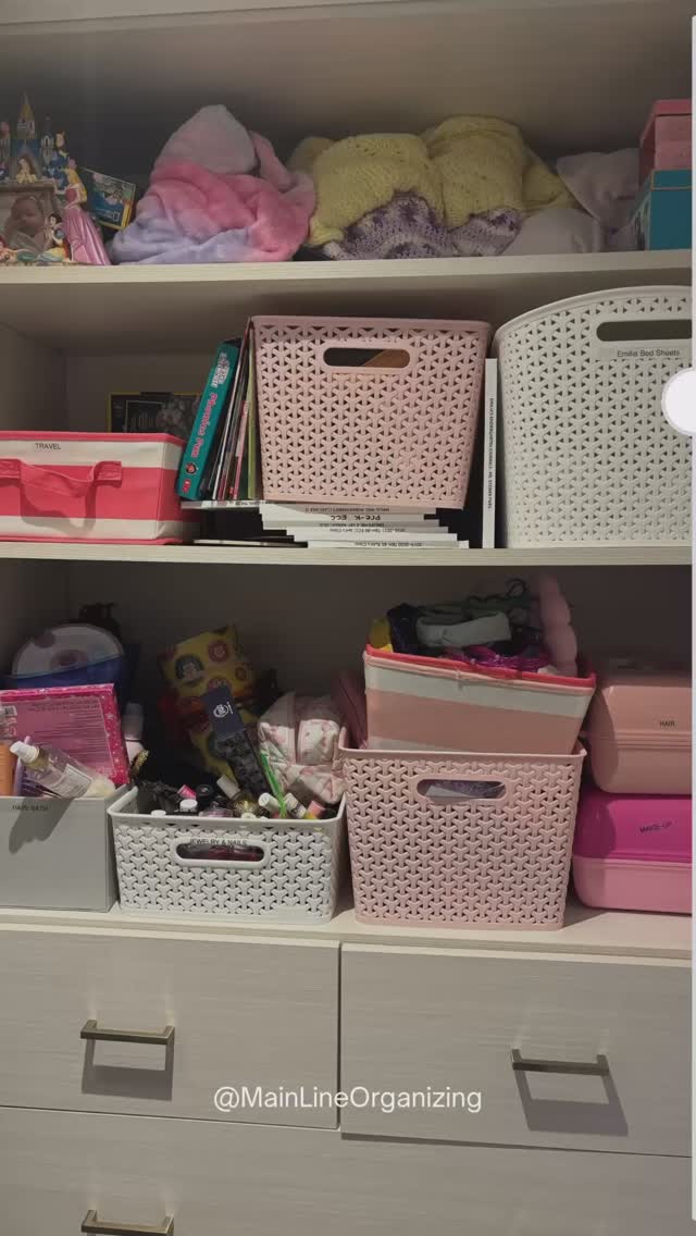 This is your sign to get organized! #organizedlife #organizedhome #mainlinemoms #mainlinepa #mainline #organizingthemainline #efficientliving #organization
