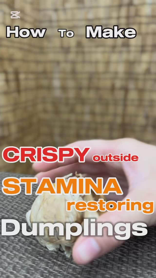 【Crispy outside Stamina-Restoring dumplings with Black Garlic 】
Hello, this is Japanese cooking class located in Kyoto, called Manryo cooking class.
We offer lessons on how to prepare Japanese home-cooked meals along with their recipes.
Whether it’s a chilly winter day or a hot and humid summer day, why not enjoy learning about Japanese culture in a comfortable indoor setting? Located in the heart of Kyoto, we provide a unique opportunity to experience the charm of traditional Japanese home cooking.
This time, we introduced how to make Crispy outside Stamina-Restoring dumplings with Black Garlic.
Come to Kyoto and learn how to fold dumplings and mix seasonings perfectly!
#kyotocookingclass #cookingclasskyoto #japanesehomemadefood #japanesefood
#thingstodoinkyoto #japanesedumplings #gyozakyoto