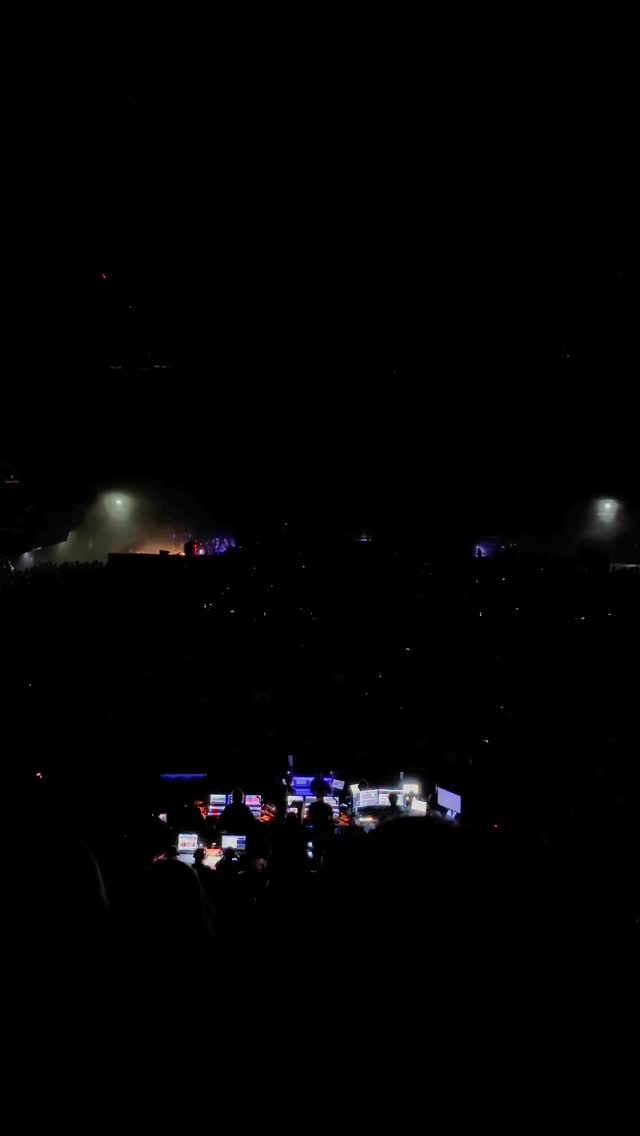 @son.mieux at the @ziggodome n2 #sonmieux #sonmieuxlive