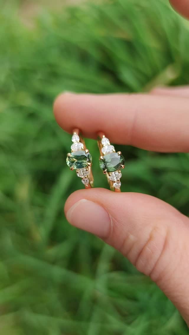 Same same but different 💙💚💛 💚💚💚
#greensapphire #partisapphire #australiansapphire #ethicallysourced