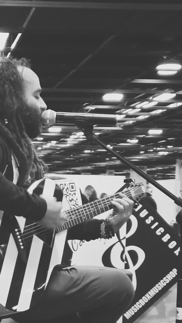 “ Welcome To Death” The Hajj live at NAMM2025
Thank you @camusicbox for having us!
Video credit @jonorc
#thehajj #freeyourmind
#journey #food #music and #travel