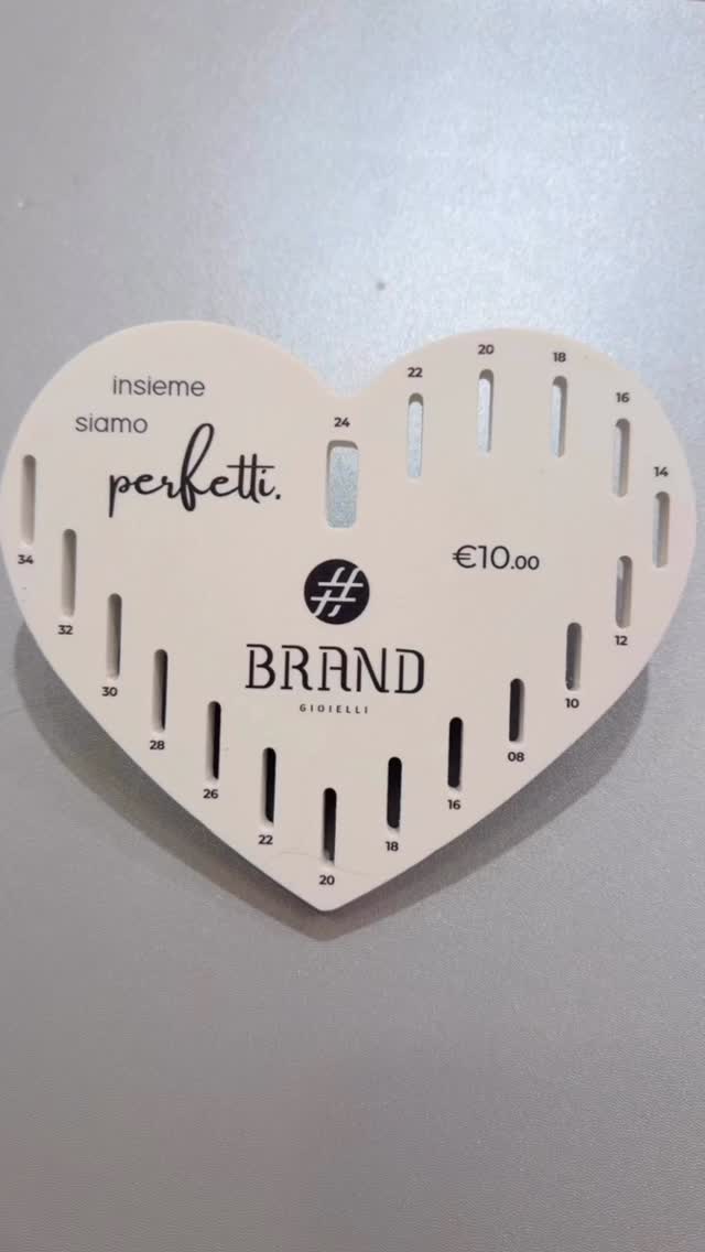 Una novità super cuoriciosa dedicata alle coppie…..
Collezione PERFECT, anelli in acciaio LUI & LEI♥️♥️
.
.
@brandgioielli
#capsulerovereto
#piccoleemozioniquotidiane
#anello #sanvalentino #acciaio#bijoux#amore#regalo#love