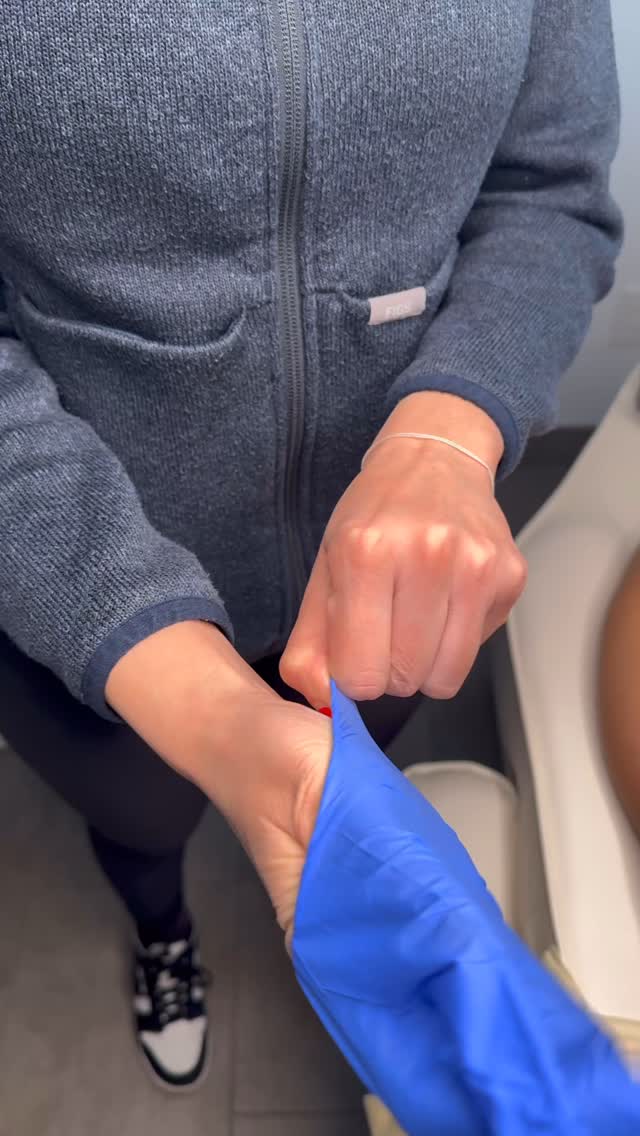 Enjoy 50% Off Chemical Peels!
You work hard, you give it your all—now it’s time for us to give back to you.✨
Treat yourself, recharge, and glow from the inside out. 💆♀️💕 #MeTime #YouDeserveThis #SelfCare