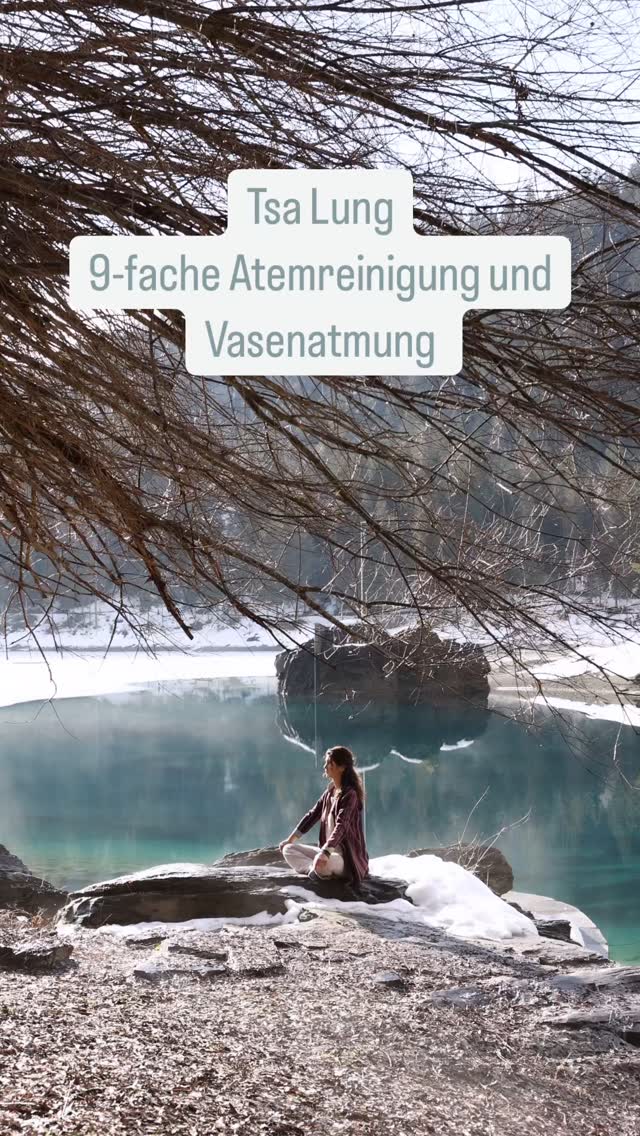 ✨Die kraftvolle 9-fache Atemreinigung und Vasenatmung in der Natur - eine der wertvollsten Tsa Lung Praktiken für Körper, Geist und Seele.
Diese tiefgreifende Atemtechnik öffnet sanft unsere Energiekanäle, versorgt jede Zelle mit Lebensenergie und aktiviert die natürliche Selbstheilungskraft. Ein wahrer Schlüssel zur Transformation und inneren Balance.
Möchtest du diese effektive Praxis unter professioneller Anleitung erlernen? In der Yoga Academy Winterthur zeige ich dir Schritt für Schritt, wie du diese heilsame Technik in deinen Alltag integrieren kannst. Melde dich mit gerne an.
DM für mehr Infos 🙏
#TsaLung #tsalungteacher #tibetanhealing #Yoga #Breathwork #Pranayama #Heilung #traumahealing #Transformation