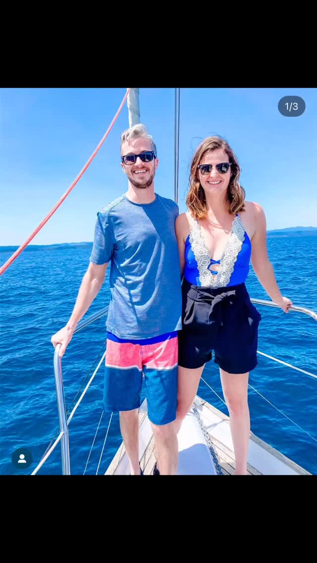 What are you doing 14 February. Need an idea?
Sail into love on Sail Barbary’s classic white sailboat -an unforgettable adventure for the perfect date. #valentineday #coupleactivities #lovetauponz
