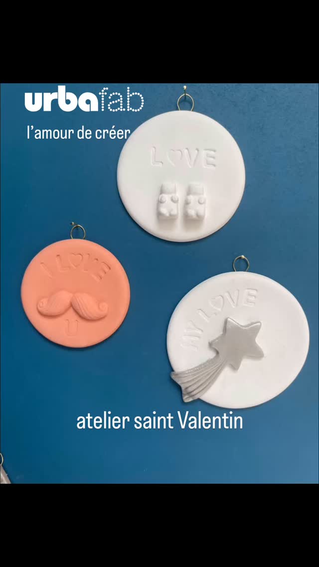 Atelier Saint Valentin ! Je fabrique une carte et un médaillon en argile à séchage rapide !
Pour moi ou pour offrir à Mon Amour !
Choix du papier et réalisation de la carte,création du médaillon, mise en couleur…que du bonheur !
Info 0621322528 / resa urbafab.fr
.
#urbafab #loisircreatif #saintvalentin #amour #creerparamour #pourtoi #pourvous #diy #ateliercreatif #argilesechagerapide #marseillecreation #paramour
